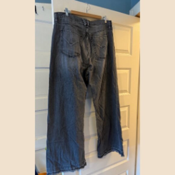 Jodie Loose Fit Wide Leg Jeans - 34 - Picture 7 of 8